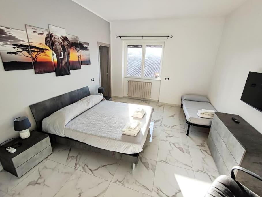 Intero Appartamento Casa Vacanze "Il Pino" Roma Infernetto Exterior photo